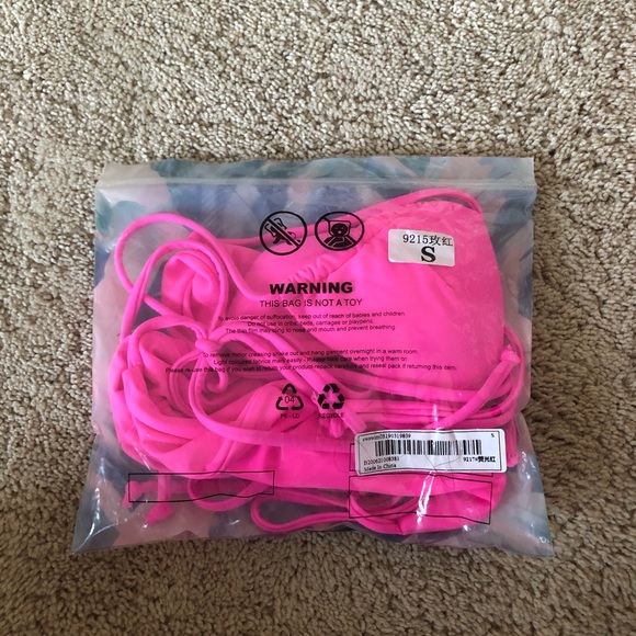 Shein bright hot pink tieup triangle halter bikini - Picture 6 of 6